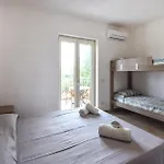 Cozy In Appartement Ricadi